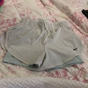 Nike White Athletic Shorts Moisture-Wicking Lightweight